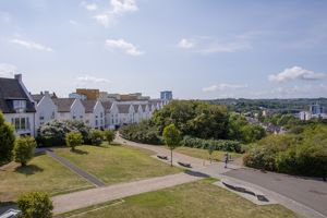 Photo 18- click for photo gallery